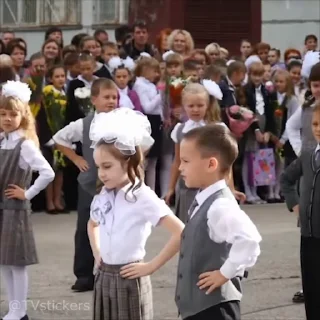 Стикер 18 из набора «School @TVstickers»
