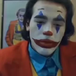 Стикер 6 из набора «Random reactions ¦ @figurinhasWa • @sticbot»